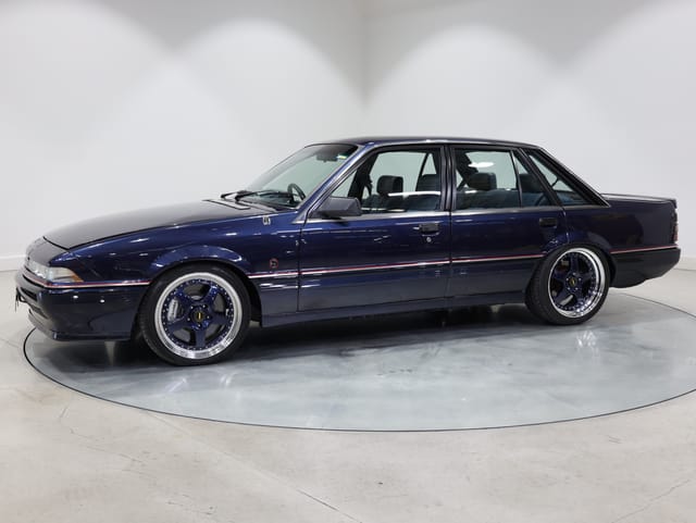 1988 HSV VL SV88 - Build No. 89 - Dorwood Blue Metallic - Image 212667