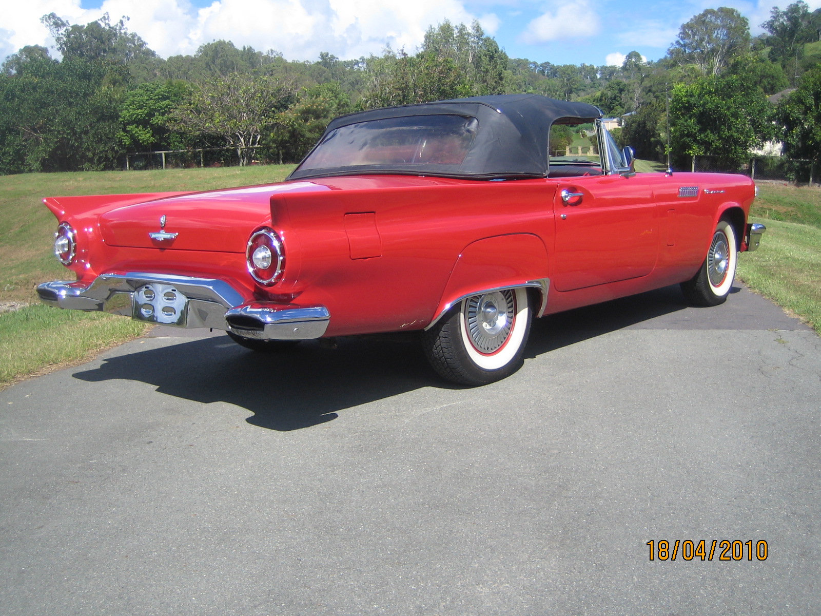 Ford 1957 Thunderbird Convertible - Image 30405
