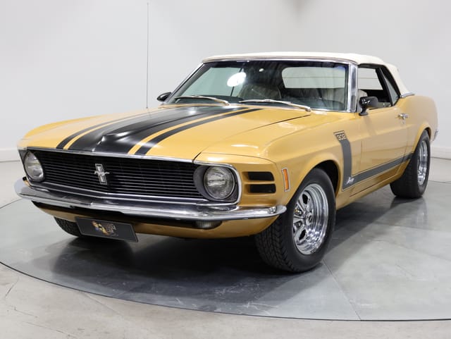 1970 Ford Mustang Convertible 302ci - Bright Gold  - Image 212037