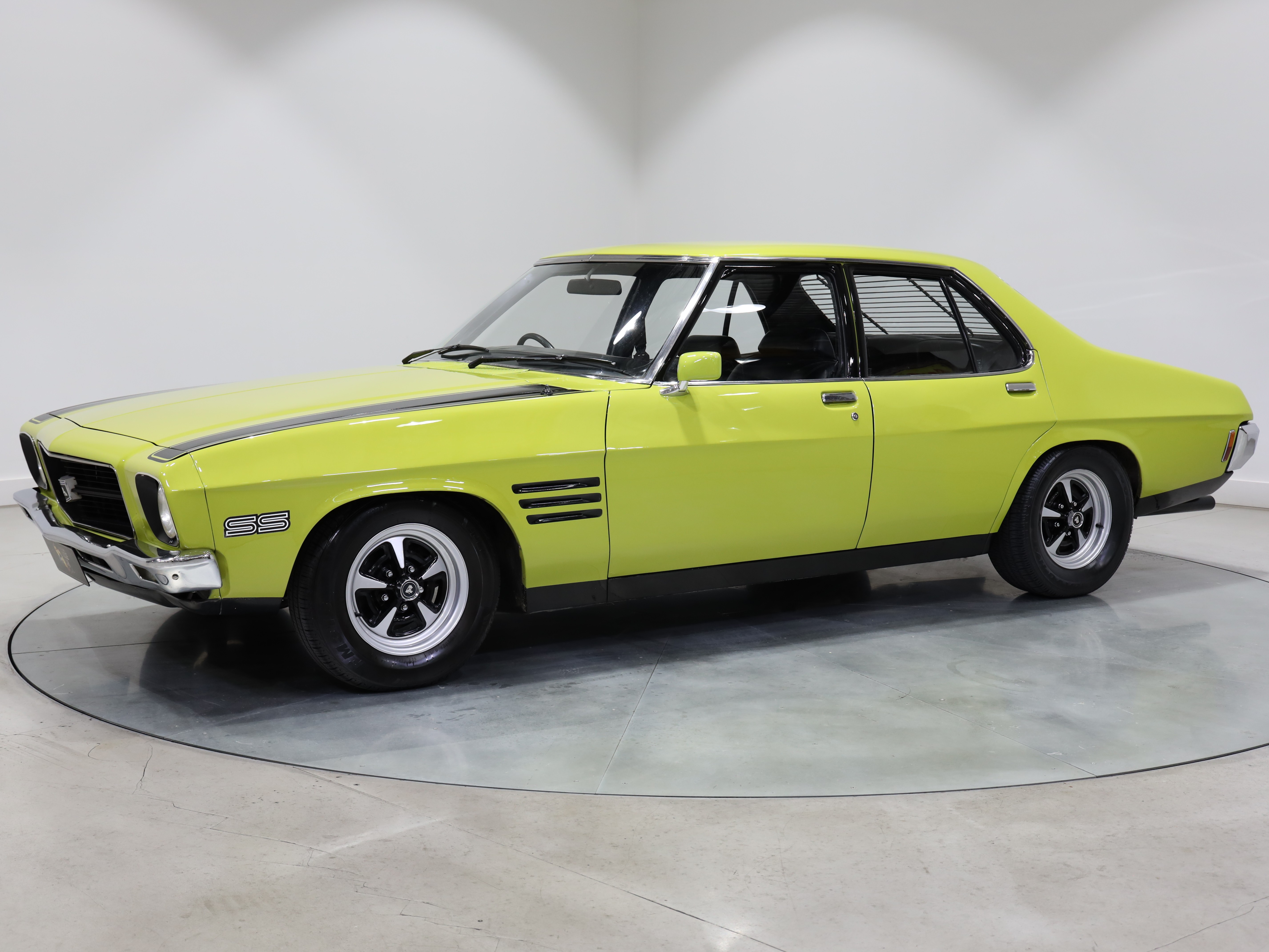 1972 Holden HQ SS 4.2L V8 - Lettuce Alone Green - Image 195285