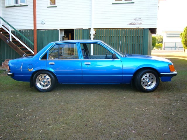 VH SL Commodore - Image 8860