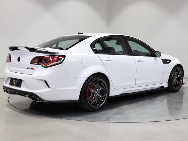 2017 HSV GEN-F2 GTSR Build No 541 - Heron White - Image 146360