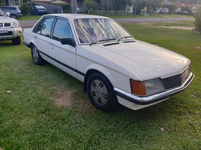 1982 VH SL/E Commodore - Image 88117