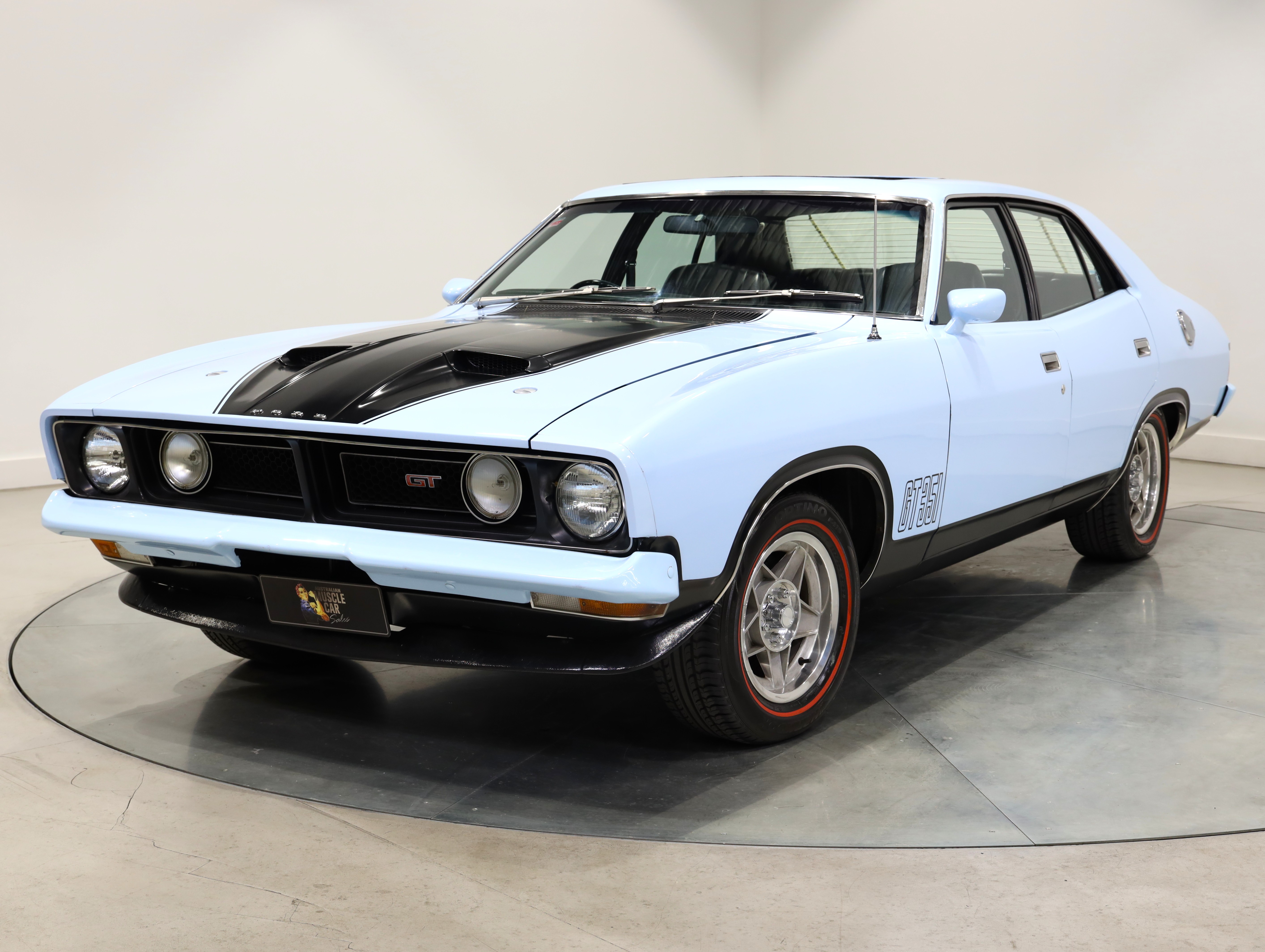 1976 Ford Falcon XB GT- Skyview Blue Sunroof - Image 196333