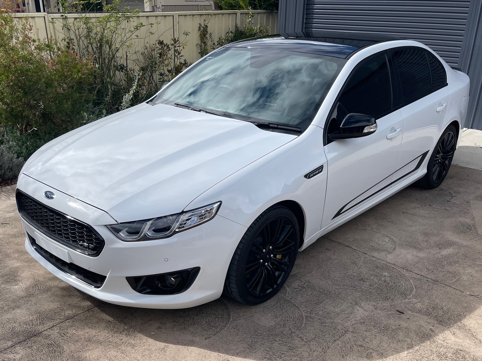 2016 Ford FGX Falcon XR8 Sprint - 375 Kilometres! - Image 160789