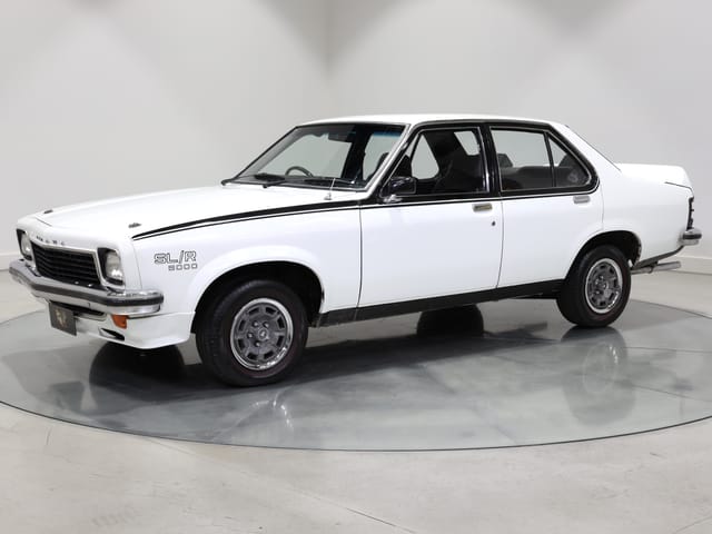 1974 Holden LH Torana SLR 5000 5.0L 4spd Man - Glacier White - Image 165449