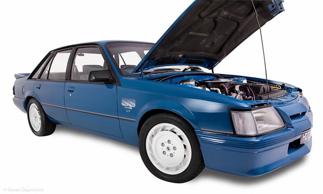 HDT VK Group A Commodore #325 (Withdrawn) - Image 37404