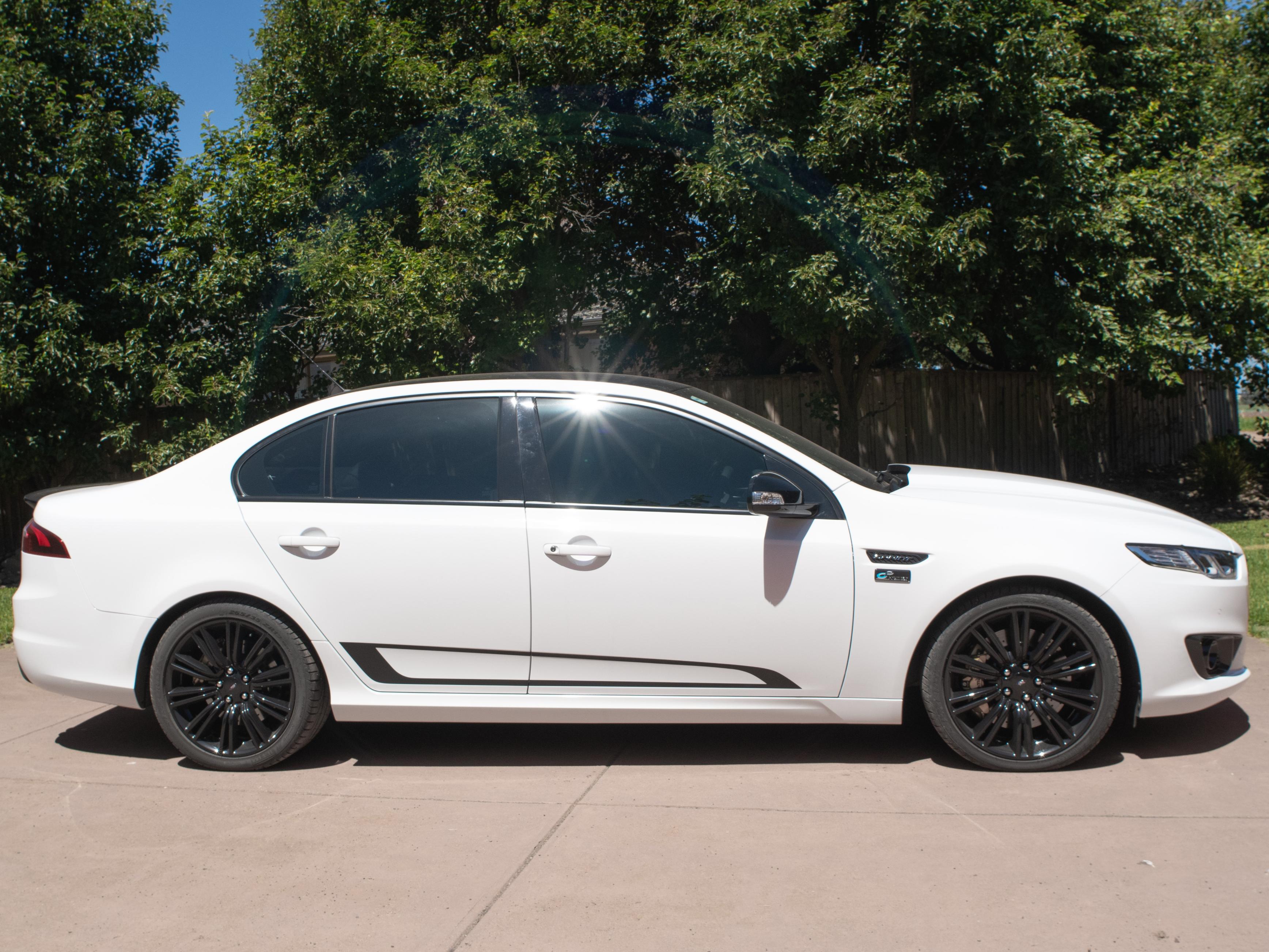 2016 Ford FGX XR8 Sprint Premcar SVT Holy Grail Build No 64/100 - Winter White - Image 159060
