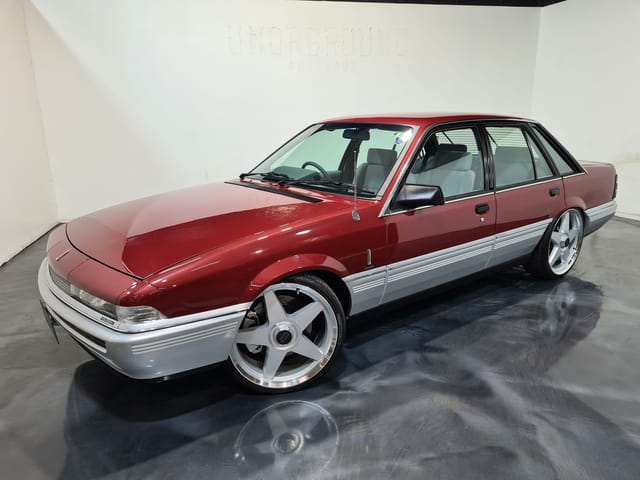 1988 VL Holden Calais 4.9L V8 - Image 95755