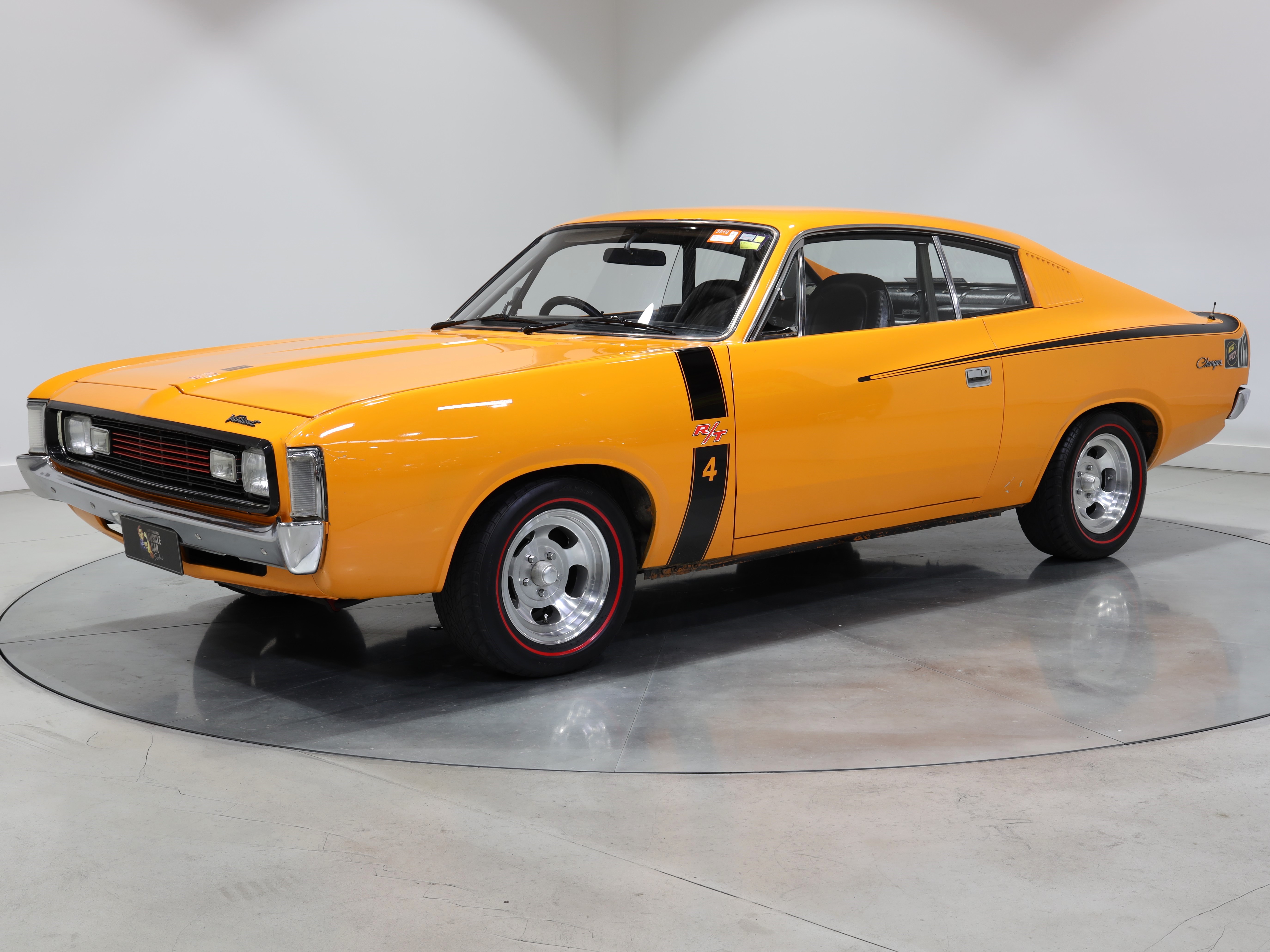 1972 Chrysler VH Valiant Charger E49 Track Pack - Vitamin C - Image 167279