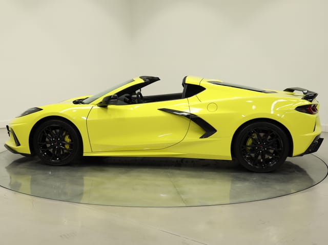 2023 Chevrolet Corvette Stingray 3LT - Accelerate Yellow - Image 138447