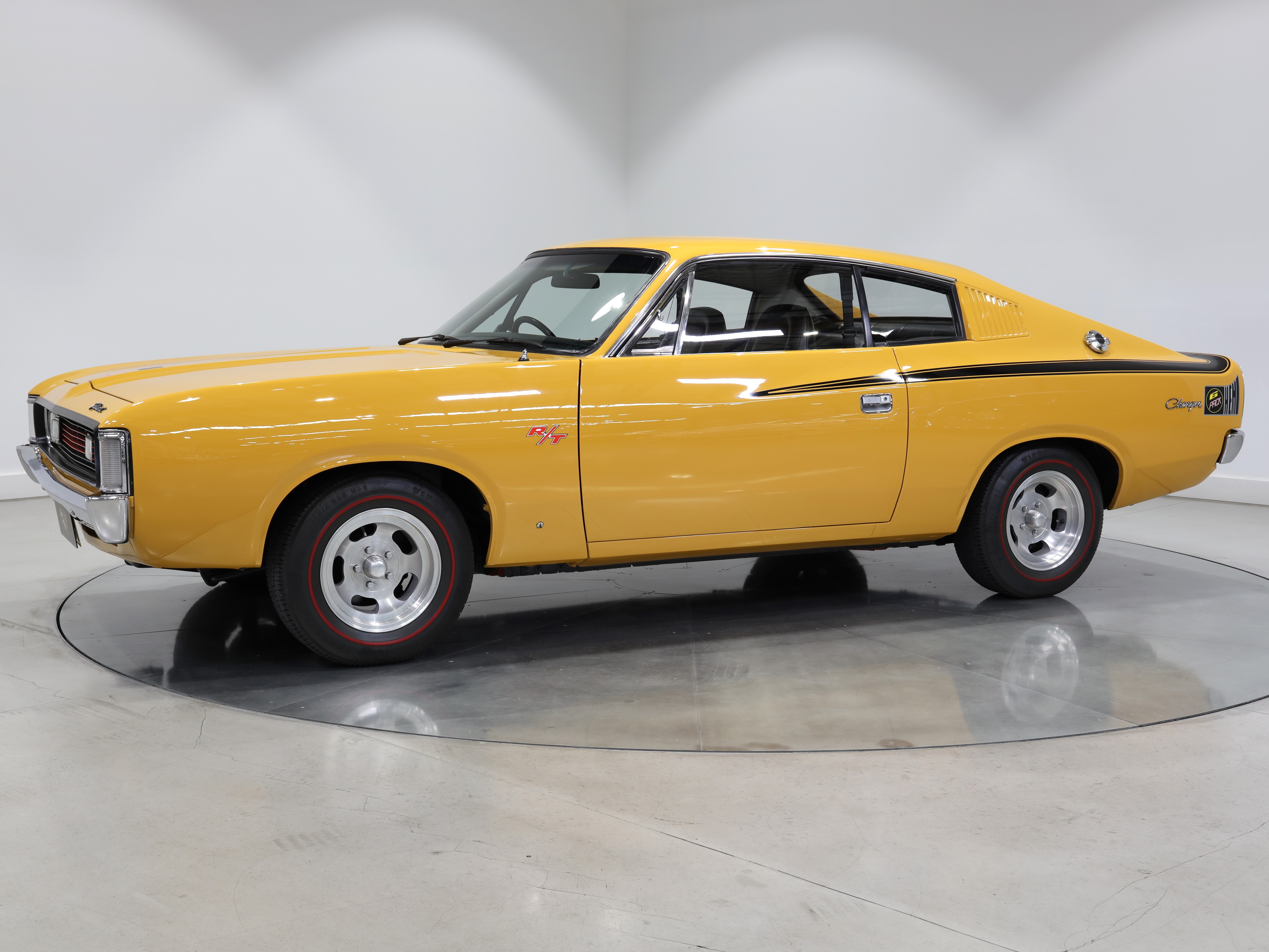 1971 Chrysler VH Valiant Charger R/T E38 Big Tank - Hot Mustard - Image 156042