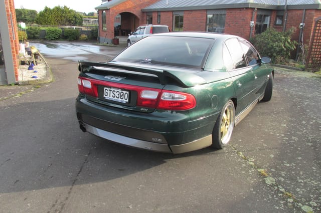 2001 VX HSV GTS Commodore #129 - Image 71996