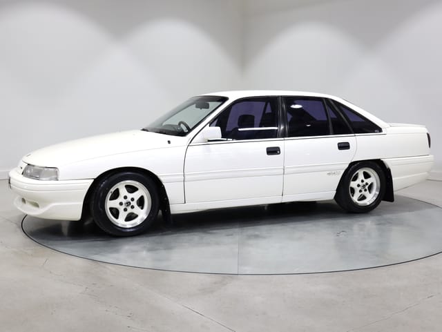 1989 HSV VN SV89 Build No 149 - Alpine White - Image 219133
