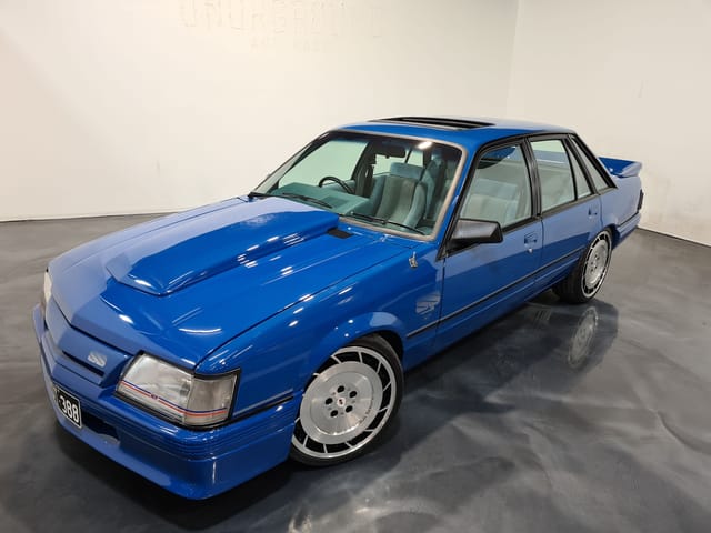 1985 VK Group A Brock Commodore Tribute - Image 100596