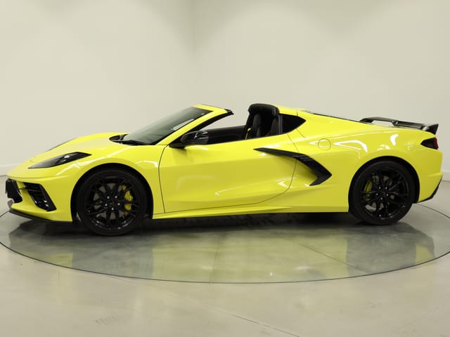 2023 Chevrolet Corvette Stingray 3LT - Accelerate Yellow - Image 138444