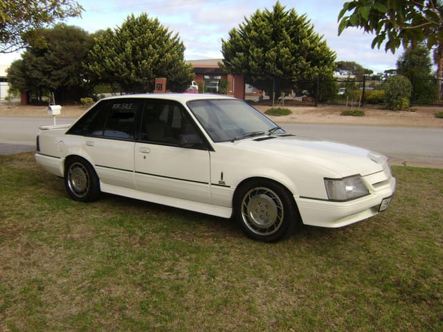 VK Brock Calais Director #1681 - Image 18403