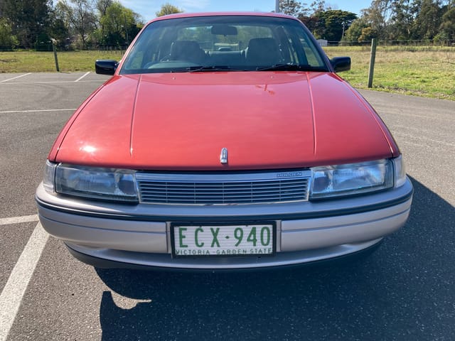 1990 VN Holden Calais 5.0 Litre V8 - Image 108154