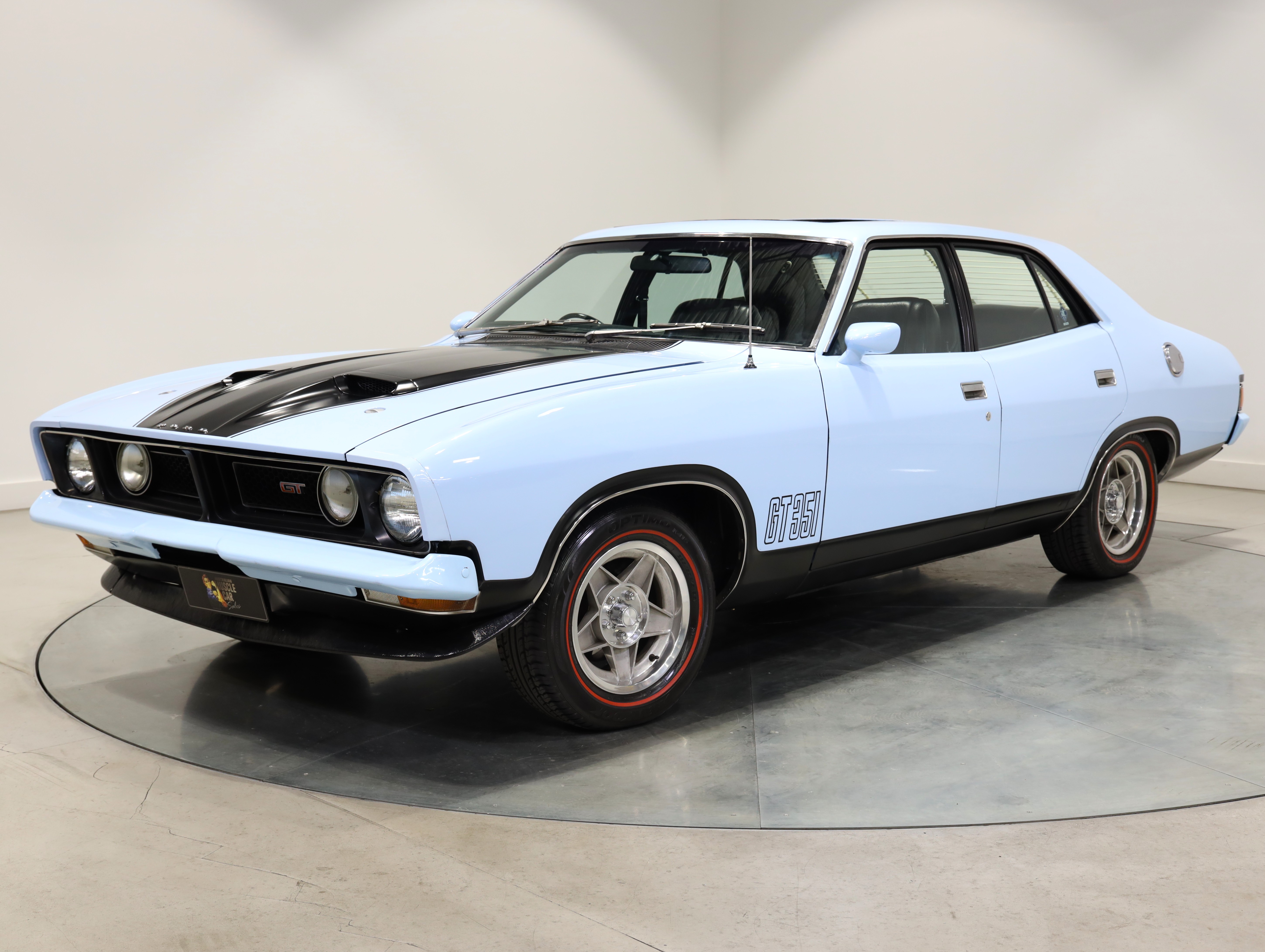 1976 Ford Falcon XB GT- Skyview Blue Sunroof - Image 196334