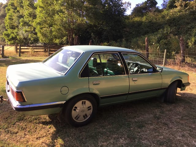 1983 VH SL/E Commodore 4.2L - Image 61633