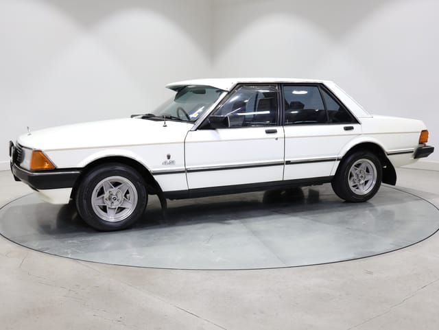 1979 Ford XD Fairmont Ghia 4.9L V8 - Sno White - 57,312km  - Image 212478