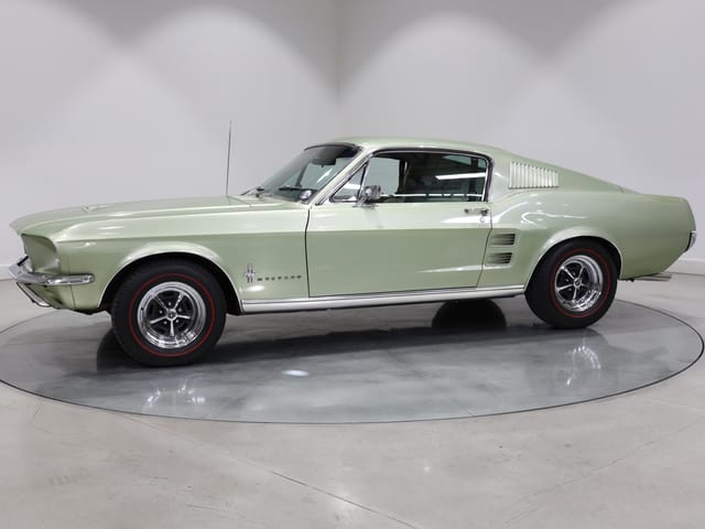 1967 Ford Mustang Fastback 289 V8 2+2 - Lime Gold - Image 167349