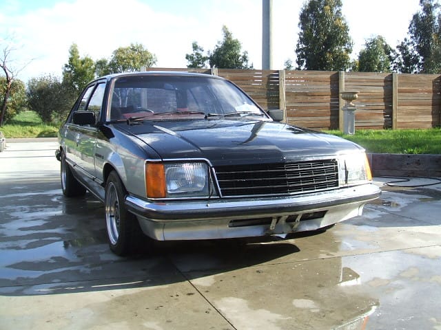 VB SLE Commodore 308 V8 - Image 14415