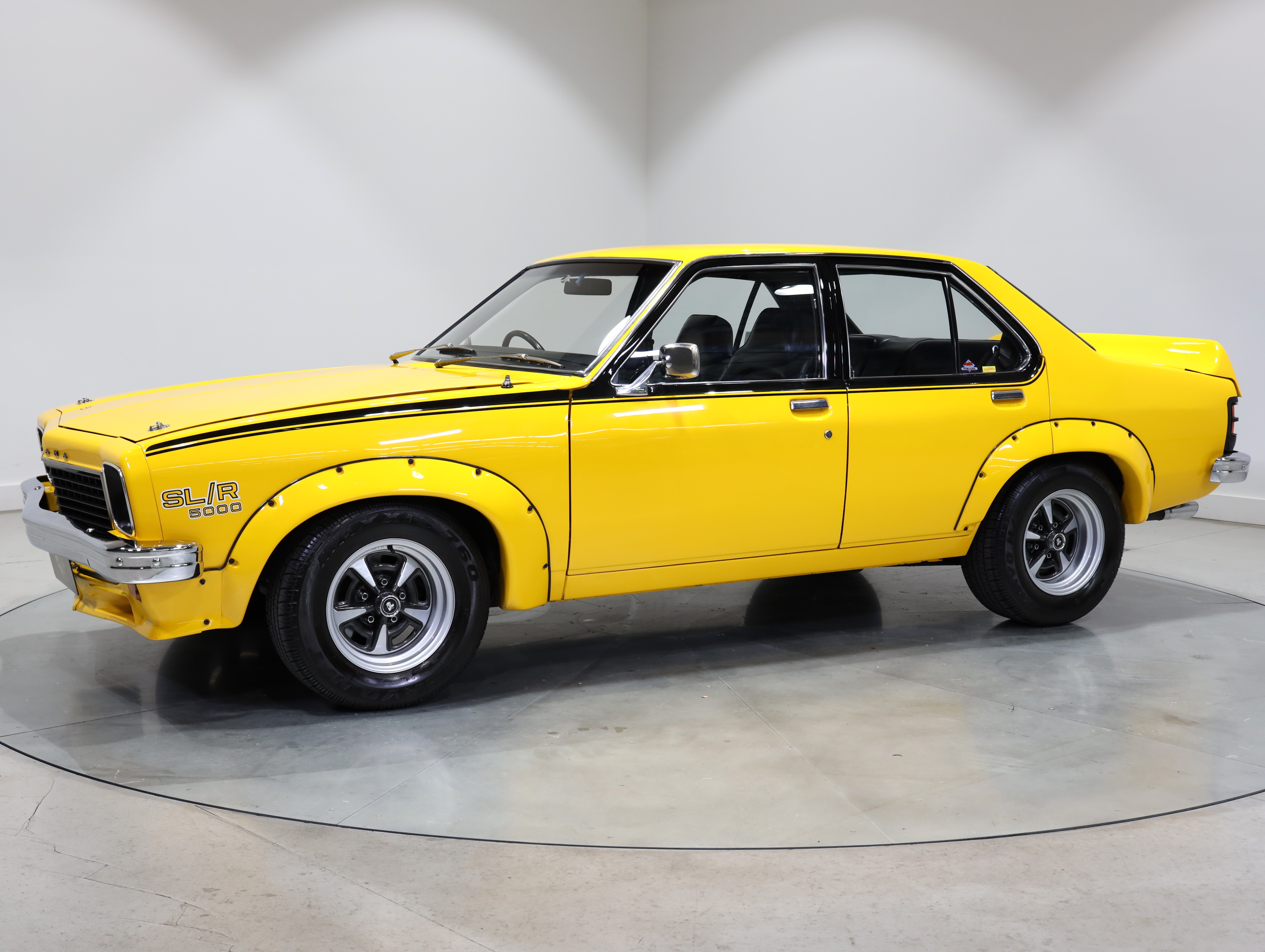 1974 Holden LH Torana L34 SLR 5000 - Chrome Yellow - Image 201034