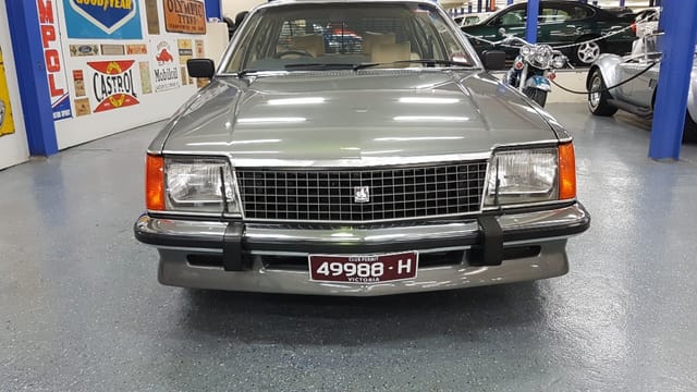 One-Off VC HDT Brock Commodore - Image 58657