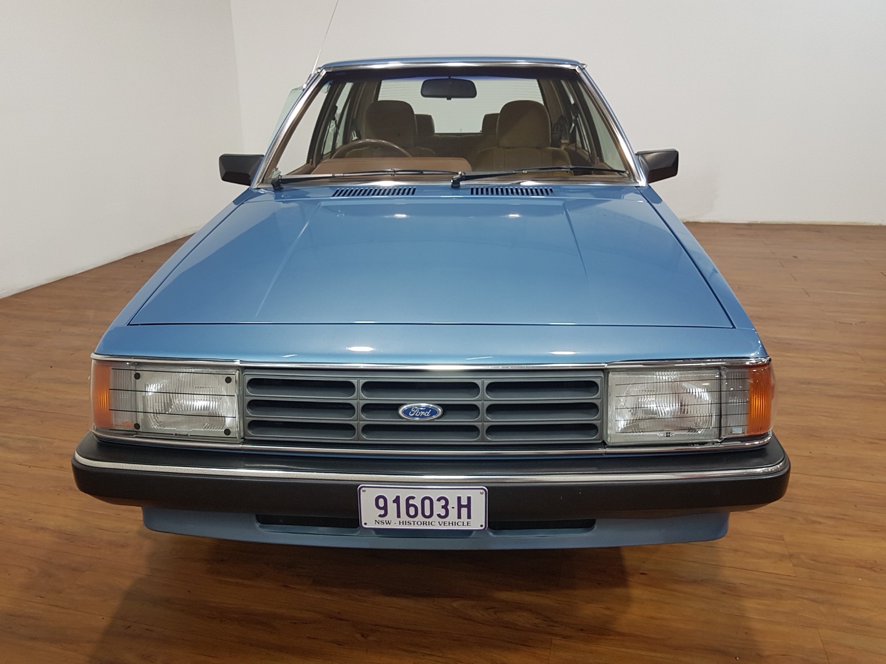 1983 Ford KB Laser Ghia - Image 77349