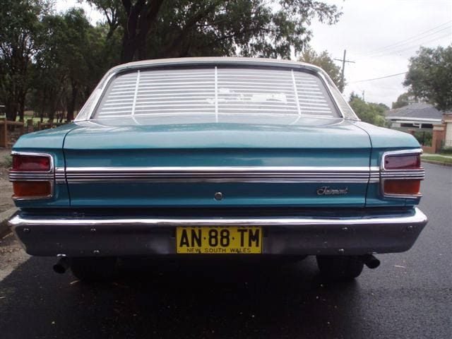 XY Fairmont 351V8 - Image 10836