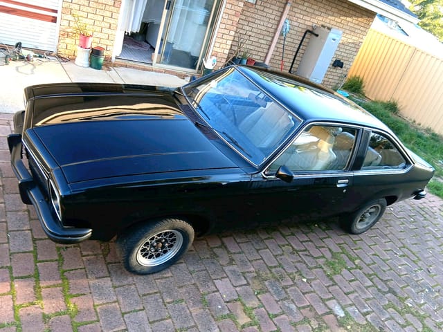 1976 Holden LX Torana SS 5.0 Litre 4 speed - Tuxedo Black - Image 208660
