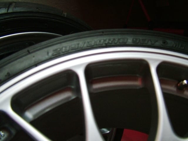 Ferrari Challenge Rims and Tyres - Image 18633