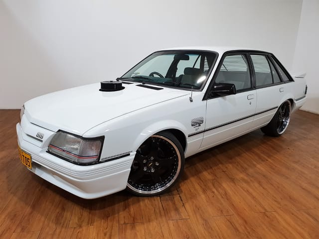 1985 VK Commodore HDT SS Group 3 Replica - Image 75144