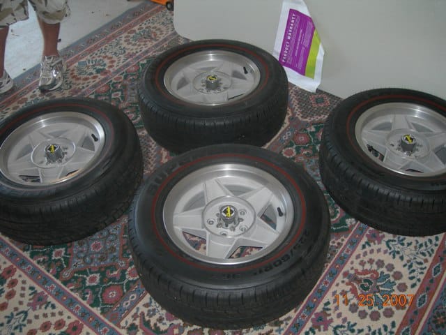 Bathurst Globes x 4 - Image 15365