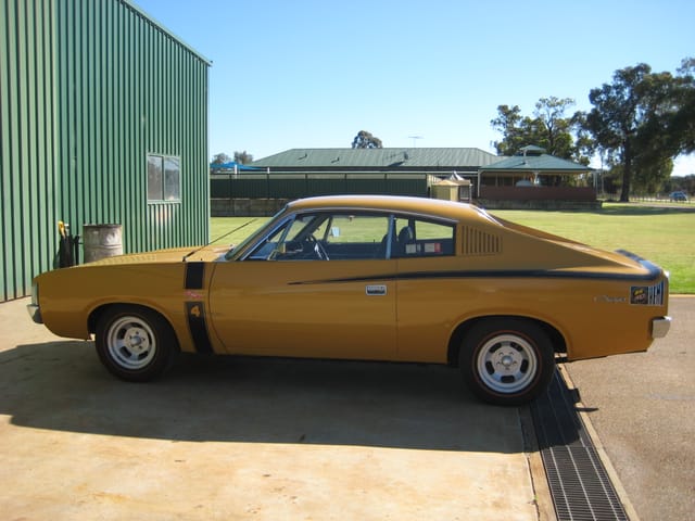 VH R/T E49 Valiant Charger - Image 38547