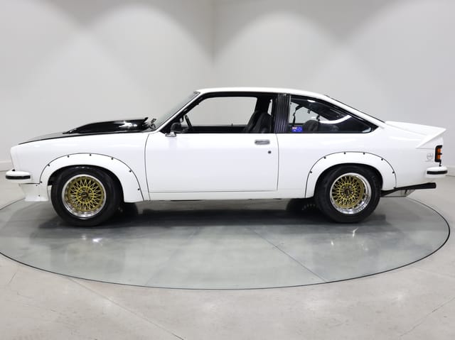 1976 Holden LX Torana SS A9X Hatchback Tribute - Palais White - Image 174682