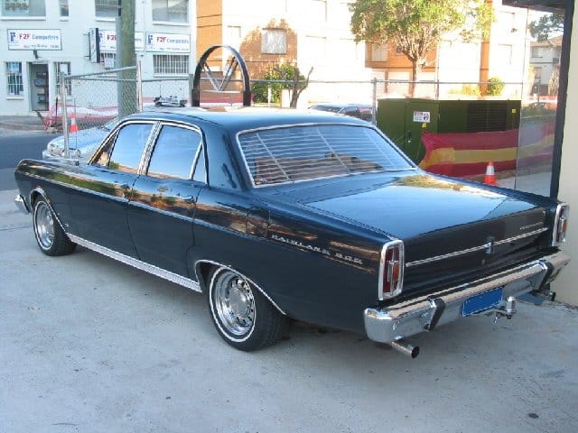 ZA Fairlane 289 - Image 2773