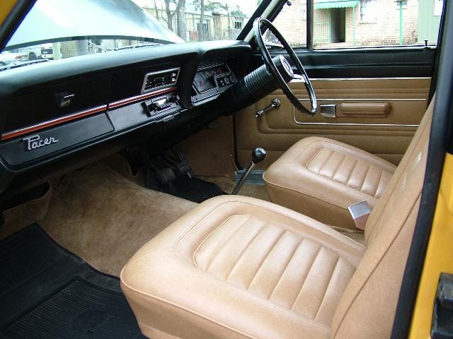 E31 Valiant Pacer - Image 3980