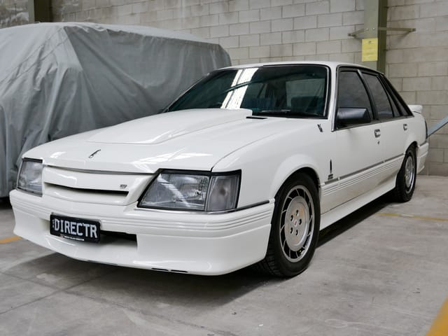 1985 VK HDT Calais Director Build # 3413 - Image 58844