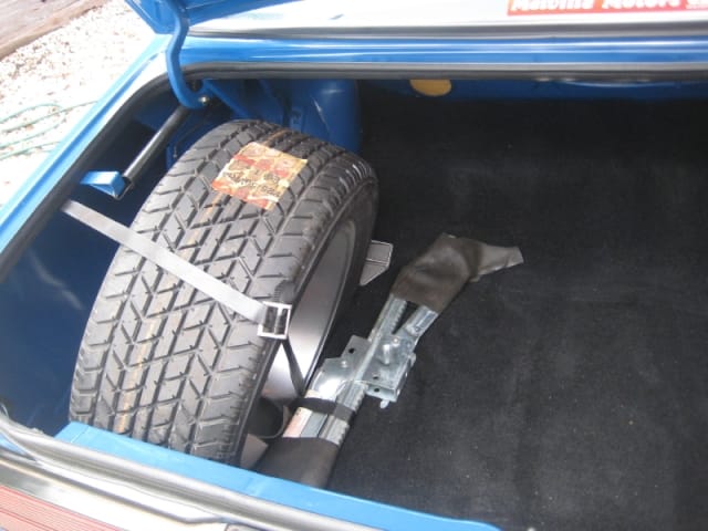 VK Group A Commodore #351 - Image 19316