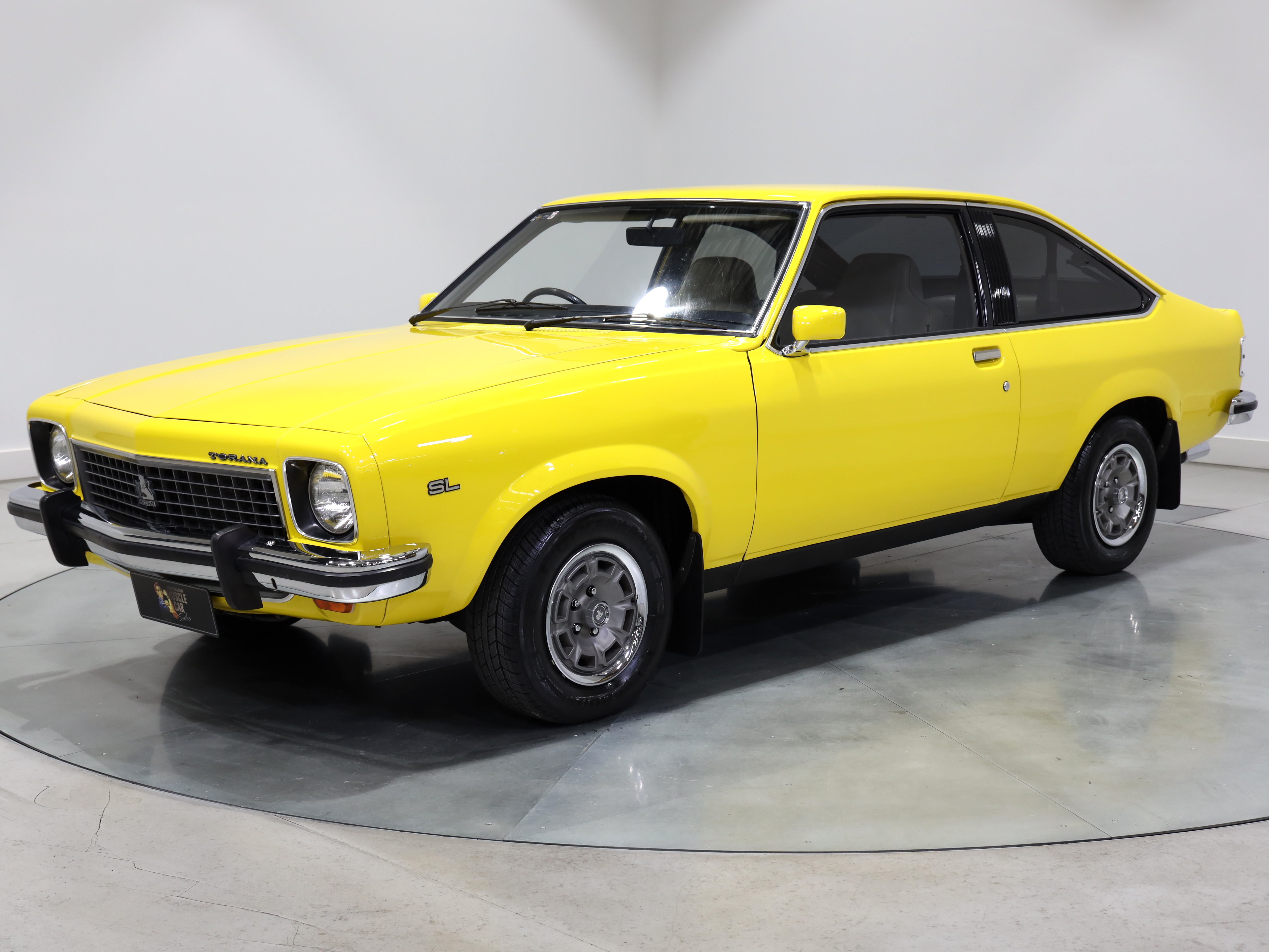 1977 Holden LX Torana SL 253 V8 Hatchback - Absinth Yellow - Image 184030