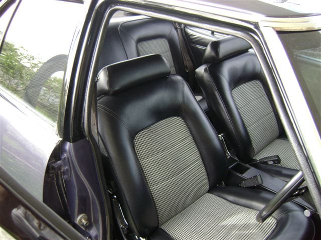 Holden HQ SS - Image 18287