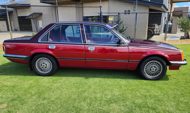 1980 Holden VC SL/E Commodore  4.2L V8 - Image 139564