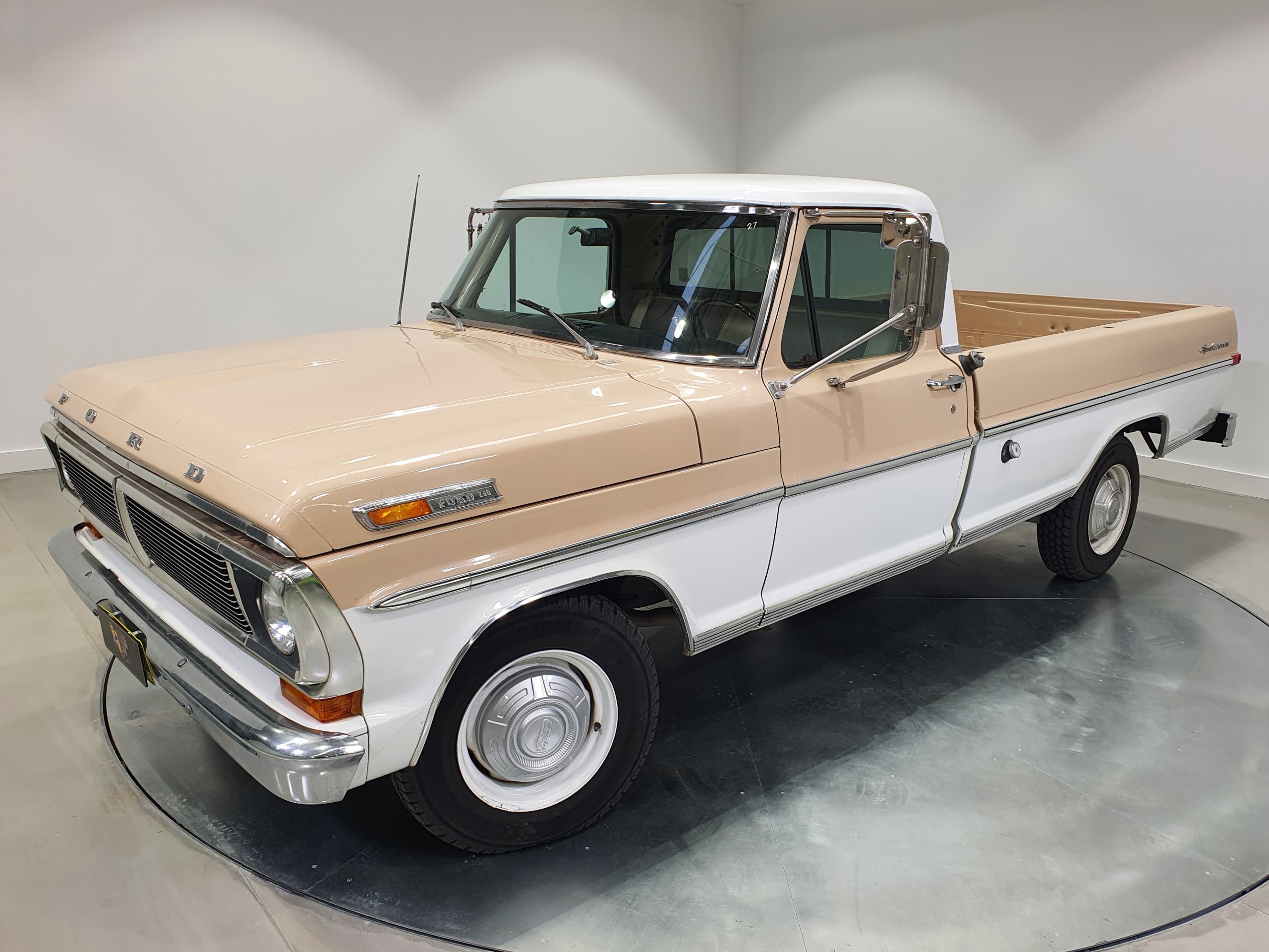 1970 Ford F250 Sport Custom Pickup Truck - Image 106667