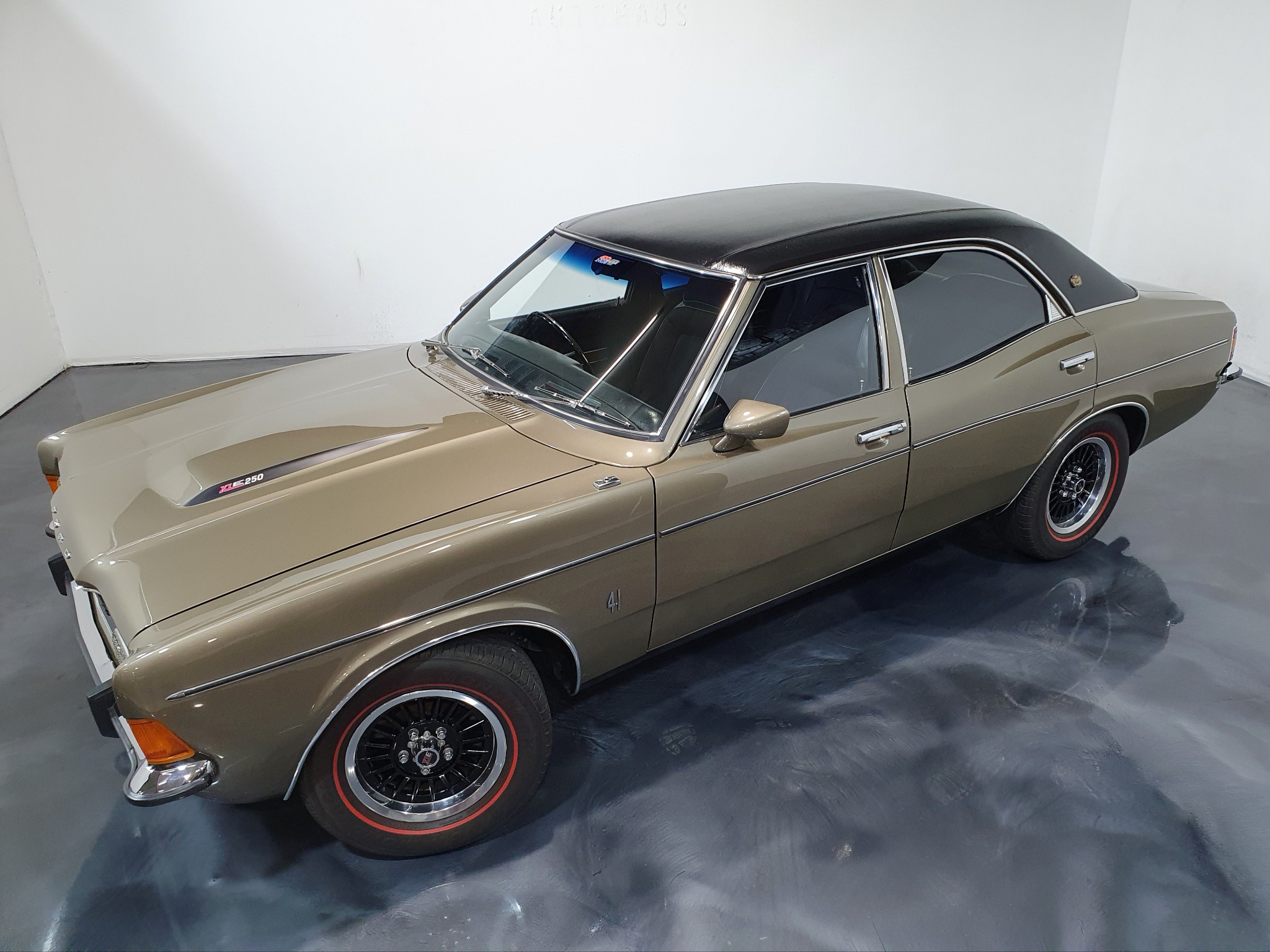 1977 Ford TD Cortina XLE - Image 90769