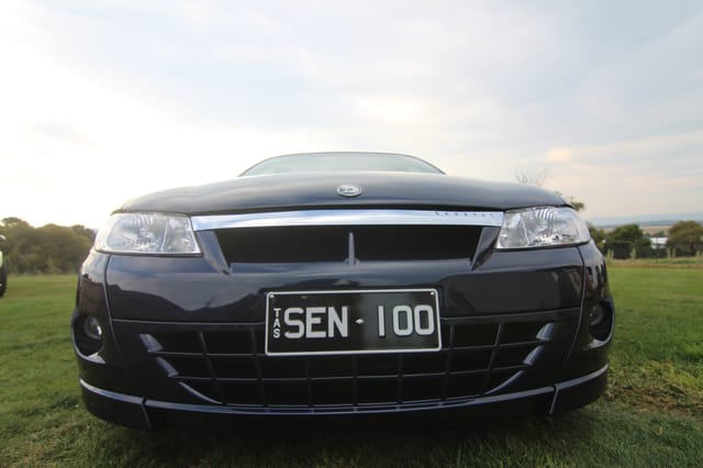 2001 VX HSV Senator Signature - 18,220 km - Image 103614
