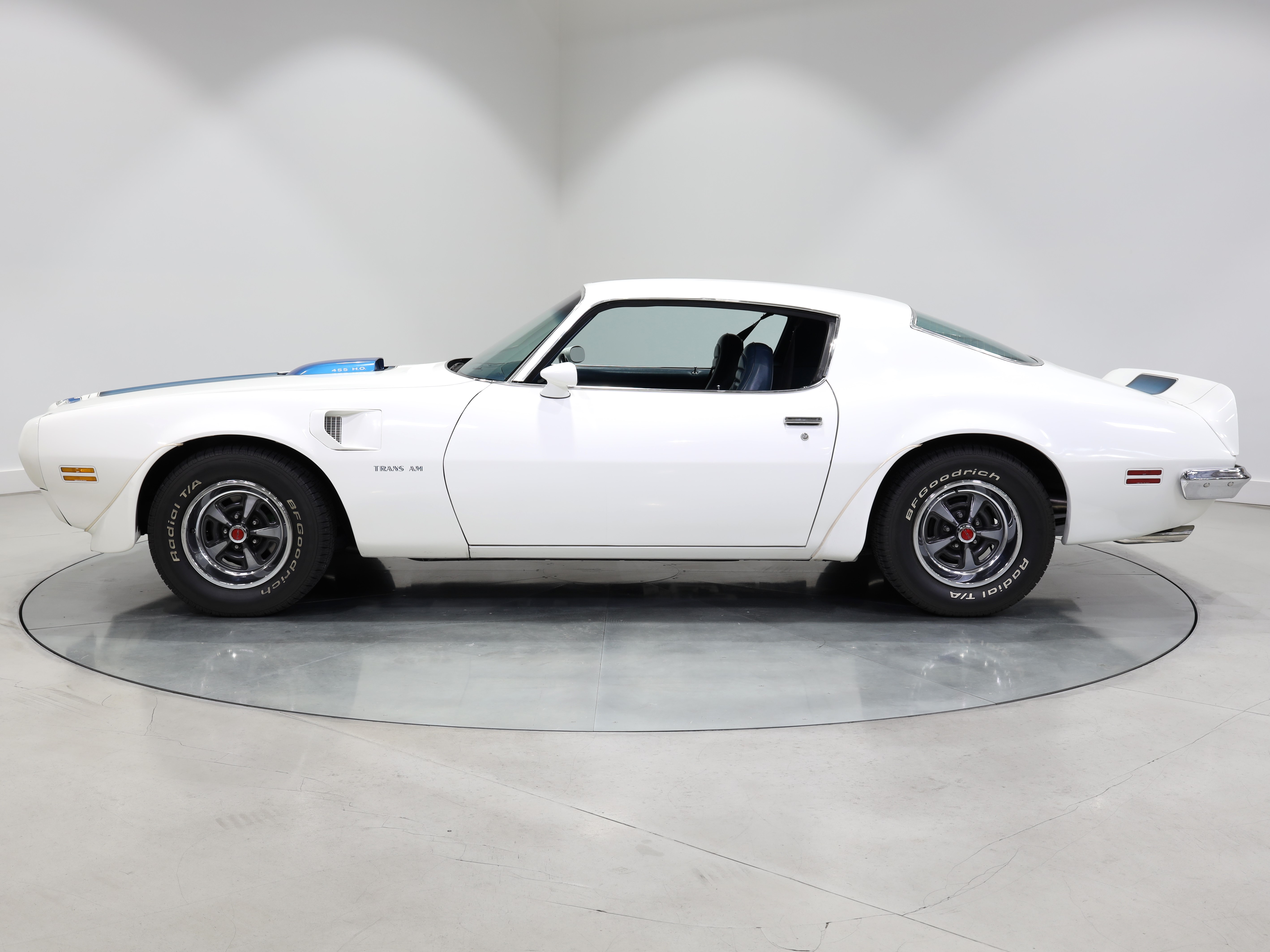 1972 Pontiac Firebird Trans Am 455 HO - Cameo White … $84,990 - Image 158758