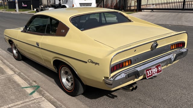 1973 Chrysler VJ Valiant Charger 770 E55 340ci V8 - Sandstone - Image 215398