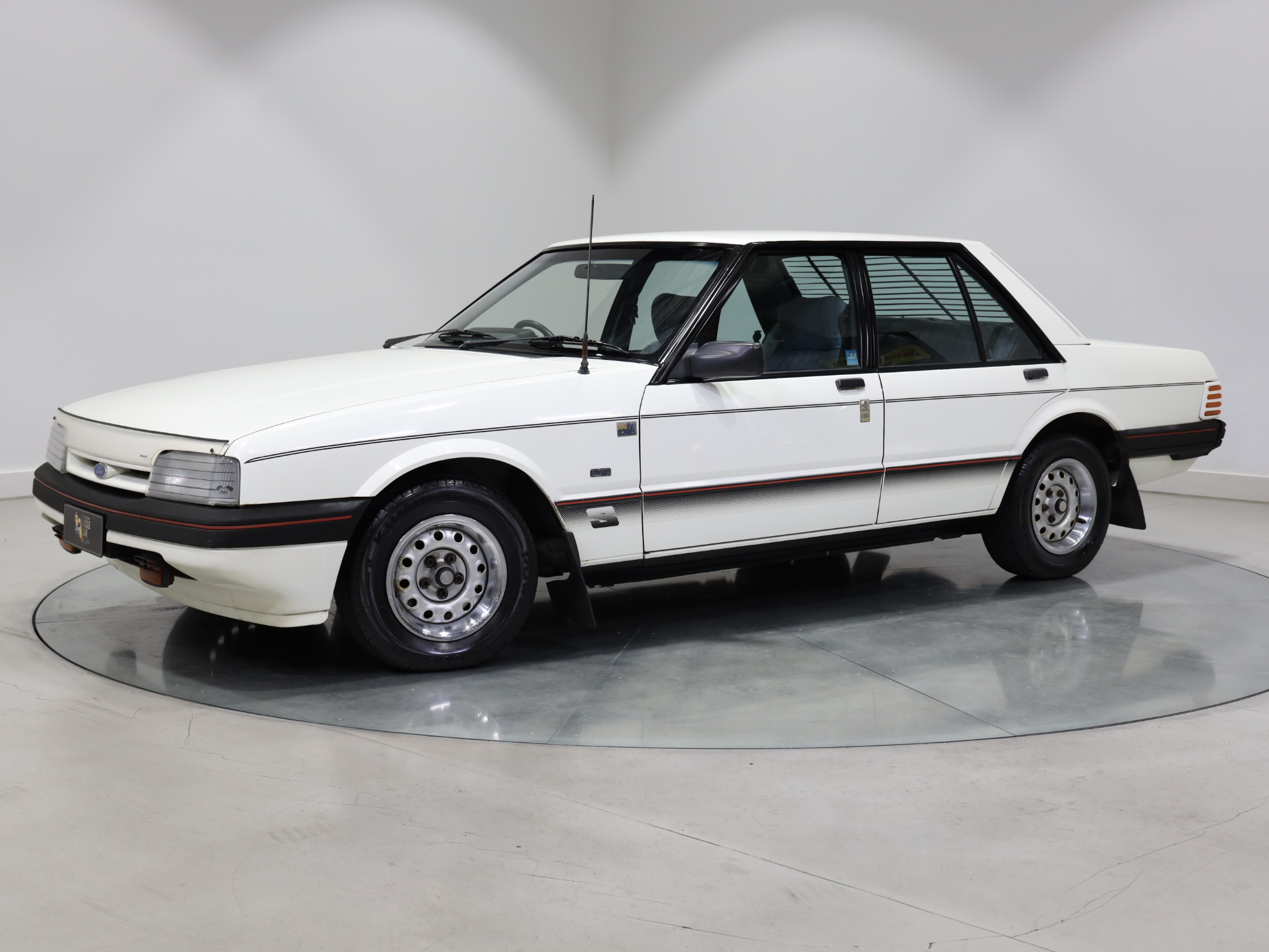 1985 Ford XF Falcon S Pack - Sno White - Image 161958
